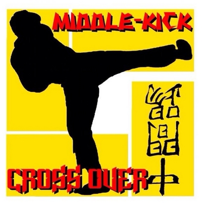 MIDDLE-KICK