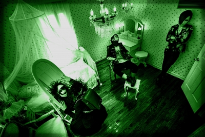 ���S���Ɖe