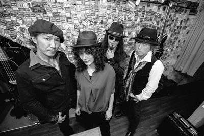 �i�I�~���`���C�i�^�E���Y